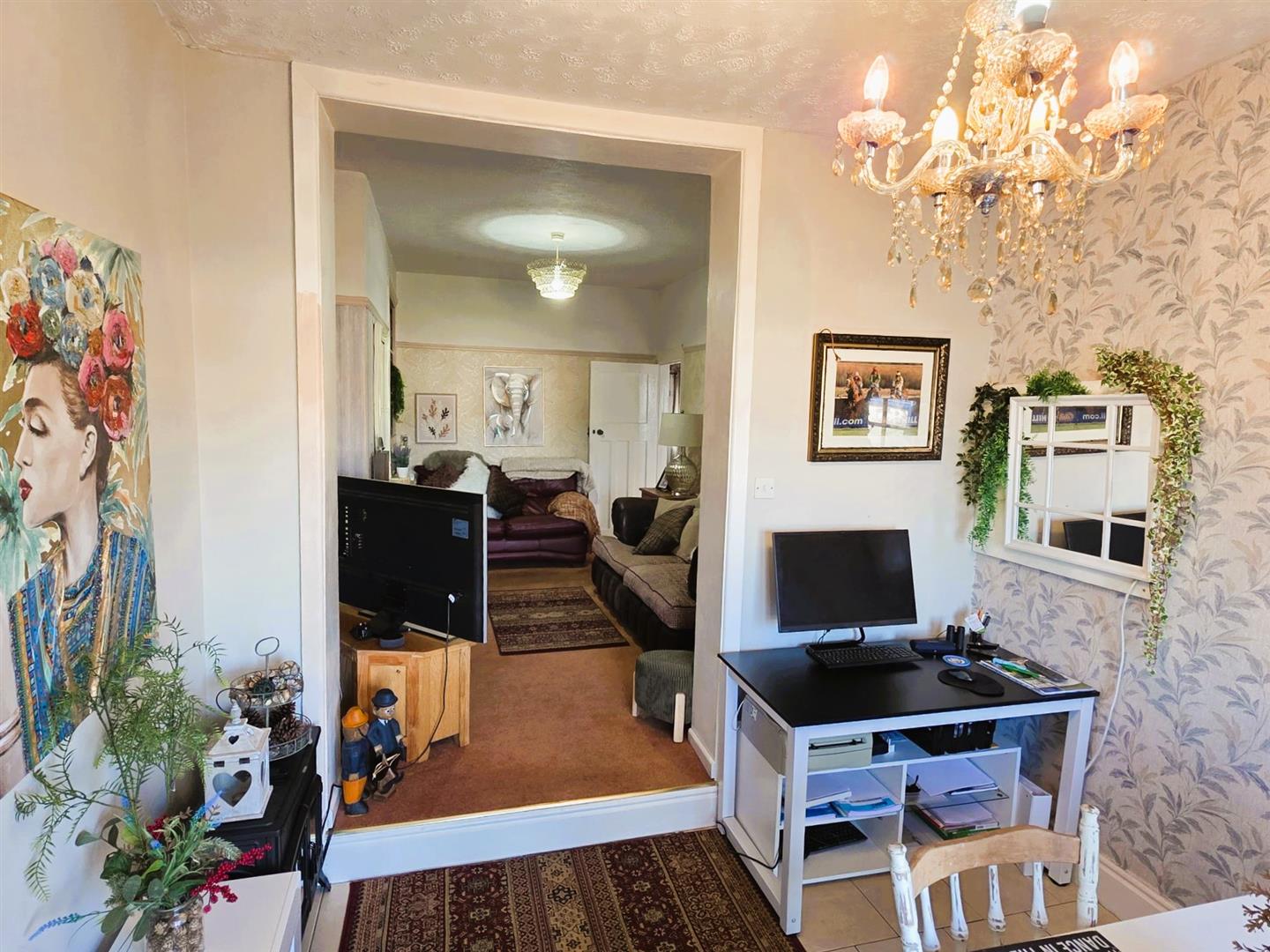 Stebonheath Terrace, Llanelli, SA15 1NE